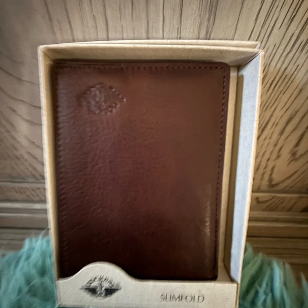 Dockers Brown Slimfold Wallet